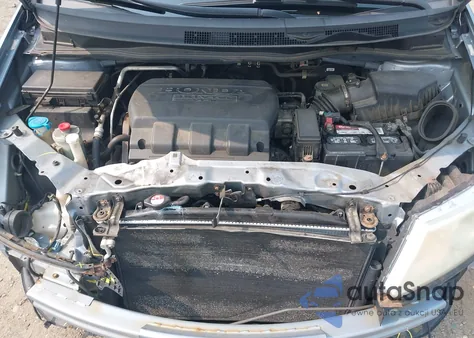 2013 Honda Odyssey Touring/Touring Elite z USA, uszkodzony, nr VIN 5FNRL5H95DB035526